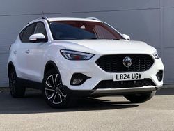 White Used 2024 MG ZS Exclusive Sedan | £15,455 (Fair price)