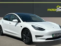 White Used 2021 Tesla Model 3 Standard Range Sedan | £16,000 (Good price)