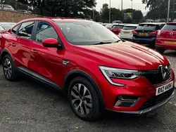 Red Used 2022 Renault Arkana Iconic SUV | £14,950 (Fair price)