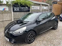 Black Used 2013 Renault Clio IV Dynamique Hatchback | £2,950 (Fair price)