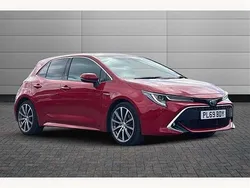 Red Used 2020 Toyota Corolla Hatchback | £17,850 (Fair price)