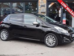 Black Used 2017 Peugeot 208 Allure Hatchback | £6,700 (Fair price)