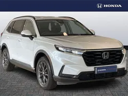White Used 2025 Honda CR-V Advance SUV | £39,374 (Fair price)