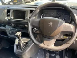 White Used 2023 Peugeot Expert Premium Van | £20,490 (Expensive)