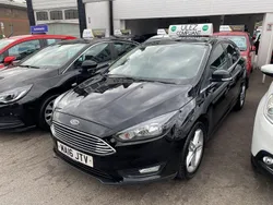 Black Used 2016 Ford Focus Zetec Hatchback | £5,250 (Good price)