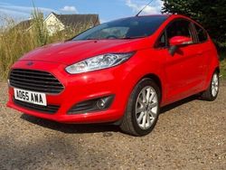 White Used 2015 Ford Fiesta ST-Line Hatchback | £5,895 (Fair price)