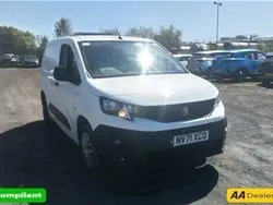 White Used 2022 Peugeot Partner MPV | £13,199 (A bit pricey)