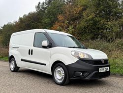 White Used 2015 Fiat Doblò MPV | £2,995 (Fair price)