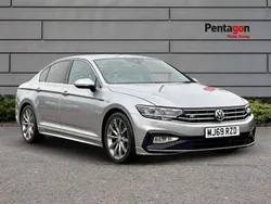 Silver Used 2019 VW Passat R-line Sedan | £15,495 (Good price)