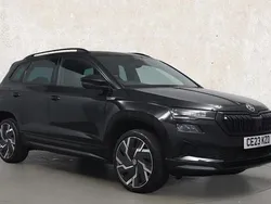 Used 2025 Skoda Karoq SportLine SUV | £26,132 (Good price)