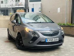 Grey Used 2015 Vauxhall Zafira SRi MPV | £3,298 (Good price)