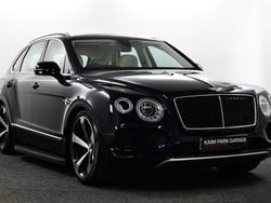 Blue Used 2019 Bentley Bentayga SUV | £72,995 (Fair price)