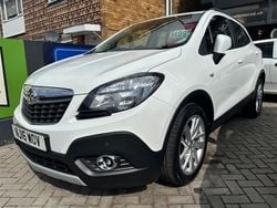 Artic white Used 2016 Vauxhall Mokka S SUV | £4,995 (Fair price)