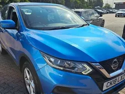 Vivid blue Used 2018 Nissan Qashqai Acenta SUV | £9,275 (Good price)