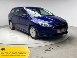 Blue Used 2015 Ford Focus Style Estate | £8,480 (Fair price)