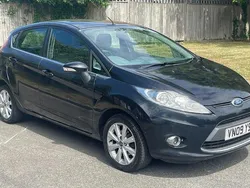 Black Used 2009 Ford Fiesta Zetec Hatchback | £2,475 (Fair price)