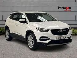 White Used 2018 Vauxhall Grandland X Sport SUV | £9,299 (Fair price)