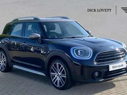 Black Used 2022 Mini Cooper Countryman Exclusive SUV | £22,295 (Fair price)
