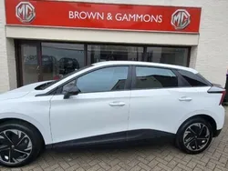 White Used 2024 MG MG4 EV SE Hatchback | £15,995 (Fair price)