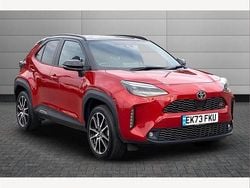 Scarlet flare with black roof Used 2023 Toyota Yaris Cross Sport SUV | £22,450 (Fair price)