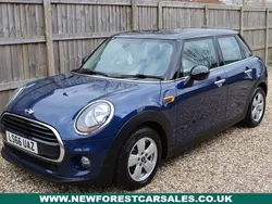 Blue Used 2016 Mini Cooper Hatch Hatchback | £7,495 (Fair price)