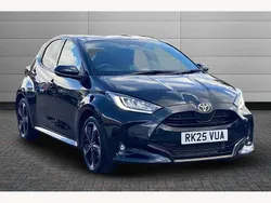 Black Used 2025 Toyota Yaris Hybrid Hatchback | £23,901 (Expensive)