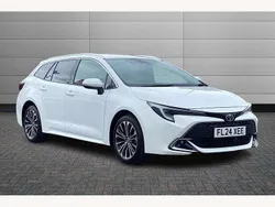 White Used 2024 Toyota Corolla Design Estate | £23,591 (Fair price)