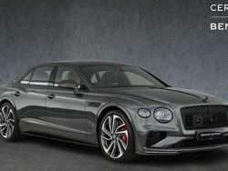 Magnetic New 2025 Bentley Flying Spur Sedan | £229,000