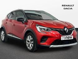 Red Used 2020 Renault Captur Iconic SUV | £11,600 (Fair price)