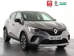 Grey Used 2023 Renault Captur Evolution SUV | £17,499 (Fair price)