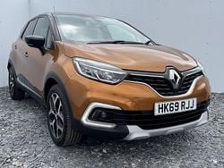 Orange Used 2019 Renault Captur GT-Line SUV | £10,300 (Fair price)