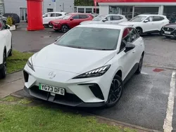 White Used 2023 MG MG4 EV SE Hatchback | £15,300 (Fair price)