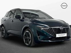 Green Used 2025 Nissan Qashqai SUV | £24,500 (Expensive)