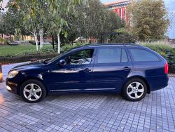 Blue Used 2011 Skoda Octavia SE Estate | £2,200 (Good price)