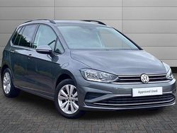 Indium grey Used 2019 VW Golf VII SE Hatchback | £9,895 (Fair price)