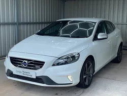 White Used 2014 Volvo V40 R-Design Estate | £7,490 (Fair price)