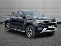Black Used 2024 VW Amarok Style Pickup | £45,594 (Expensive)