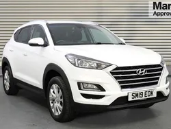 White Used 2019 Hyundai Tucson SE SUV | £12,866 (Fair price)