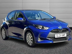 Blue Used 2021 Toyota Yaris Hybrid Hatchback | £15,295 (Good price)