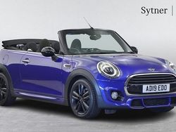 Blue Used 2019 Mini Cooper Sport Hatchback | £15,500 (Fair price)