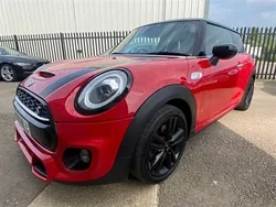 Red Used 2019 Mini Cooper S Hatch Hatchback | £16,000 (A bit pricey)
