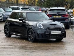 Black Used 2021 Mini Cooper S Hatch Hatchback | £21,600 (Fair price)