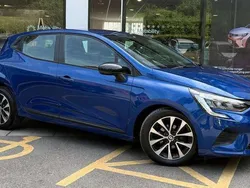 Blue Used 2022 Renault Clio V Evolution Hatchback | £13,295 (Fair price)