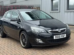 Black Used 2011 Vauxhall Astra SRi Hatchback | £3,000 (Fair price)