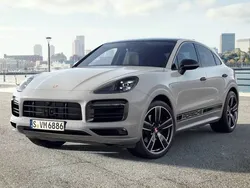 Crayon Used 2023 Porsche Cayenne SUV | £69,950