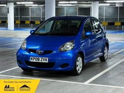 Blue Used 2009 Toyota Aygo Hatchback | £5,450 (Fair price)
