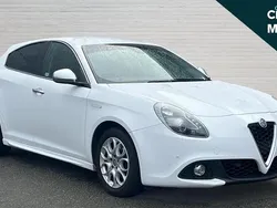 White Used 2017 Alfa Romeo Giulietta Super Hatchback | £10,940