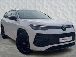 White Used 2025 VW Tayron R-line Edition SUV | £40,300 (Super price)