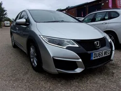 Silver Used 2015 Honda Civic S Hatchback | £3,995 (Good price)