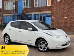 White Used 2017 Nissan Leaf Acenta Hatchback | £4,089 (Fair price)